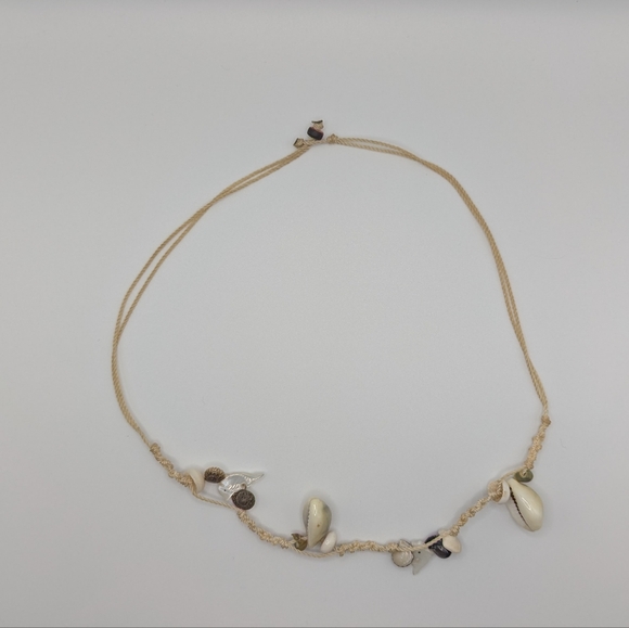 Y2K seashell necklace - Picture 5 of 5
